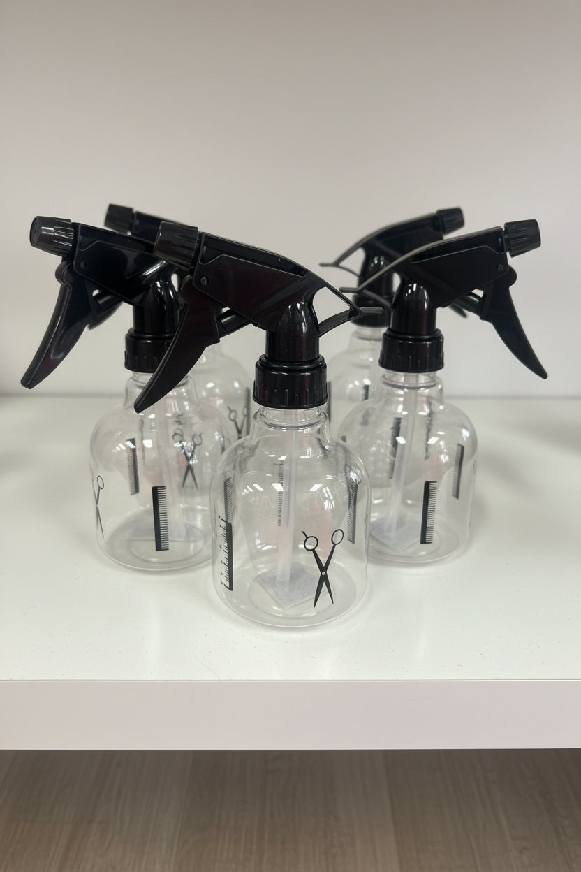Clear plastic spray bottle ￼
