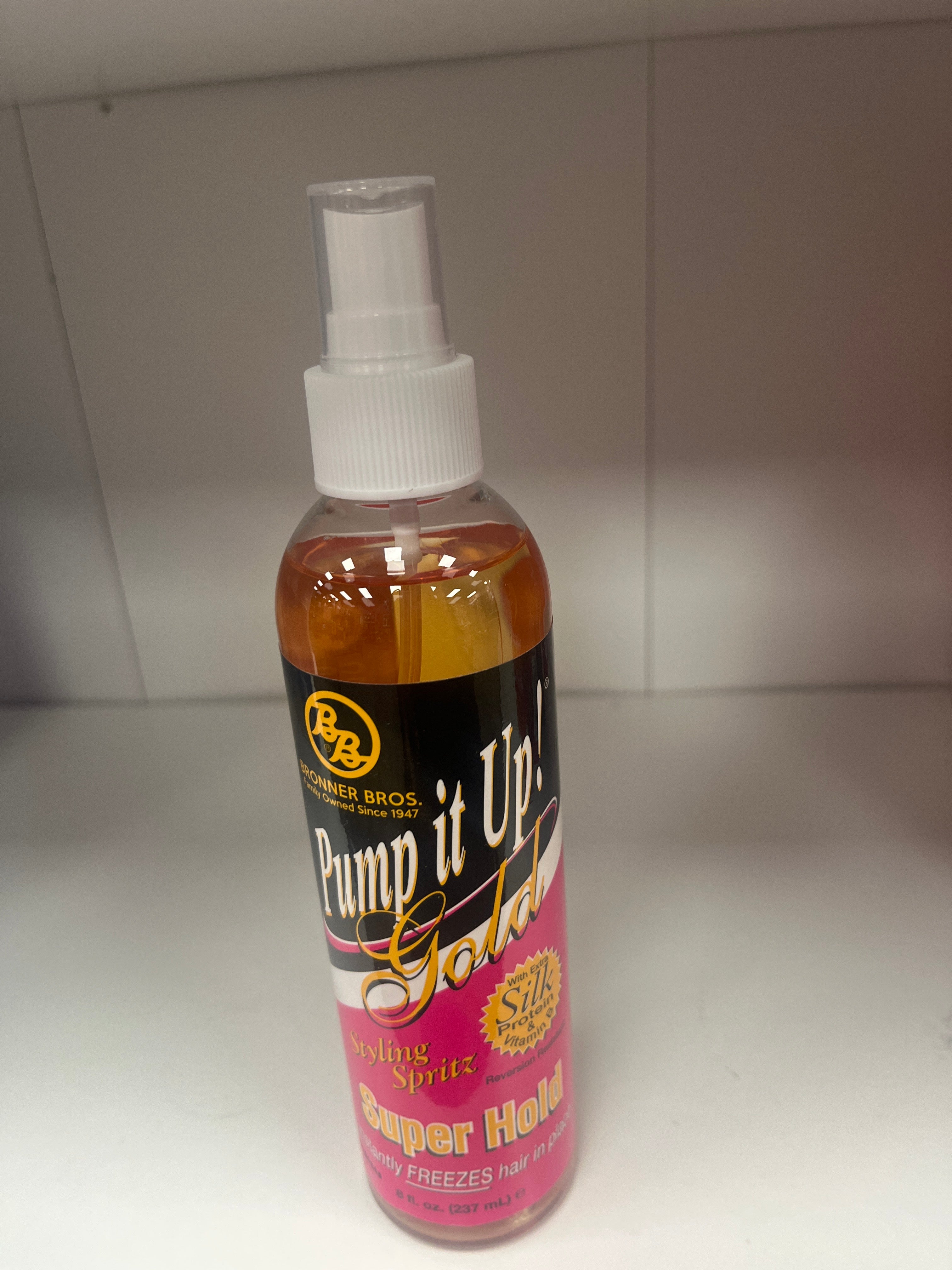 Pump it up styling spritz