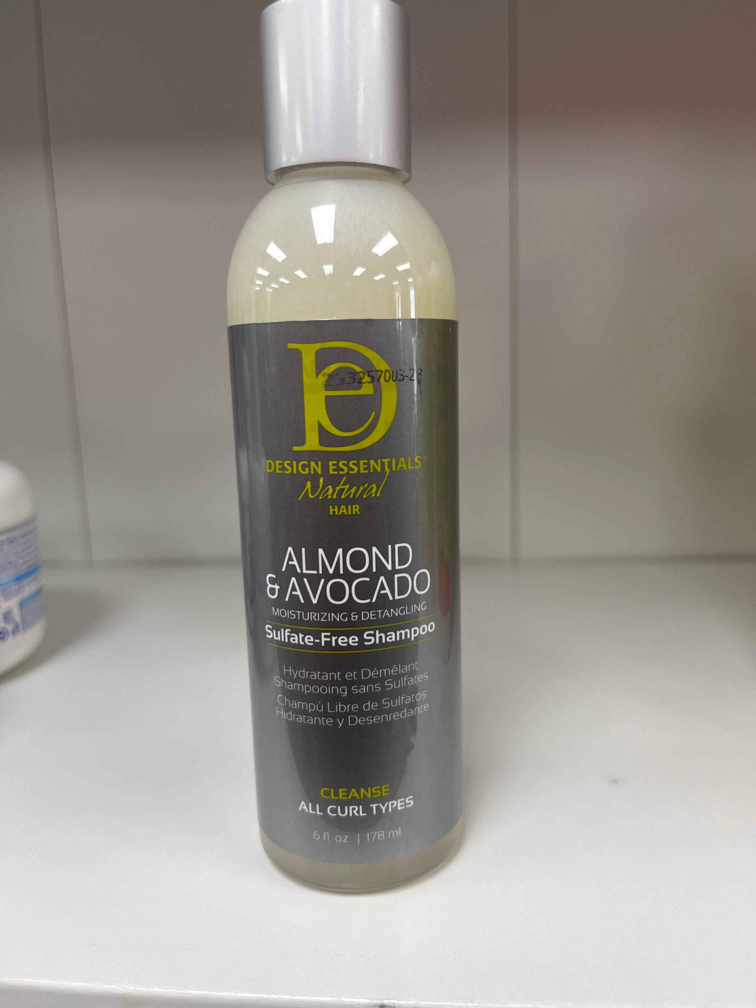 Design essentials almond and avocado shampoo